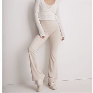 Madewell MWL Flex Flare Athletic Leggings Size S in Harvest Moon Beige Color